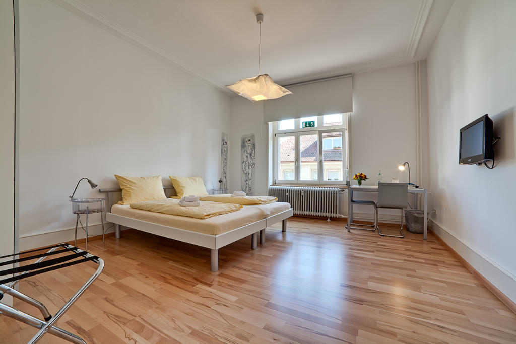 Pensionsieben Das Andere Hotel Lörrach Rom bilde